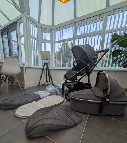 Egg pushchair travel system - travel,